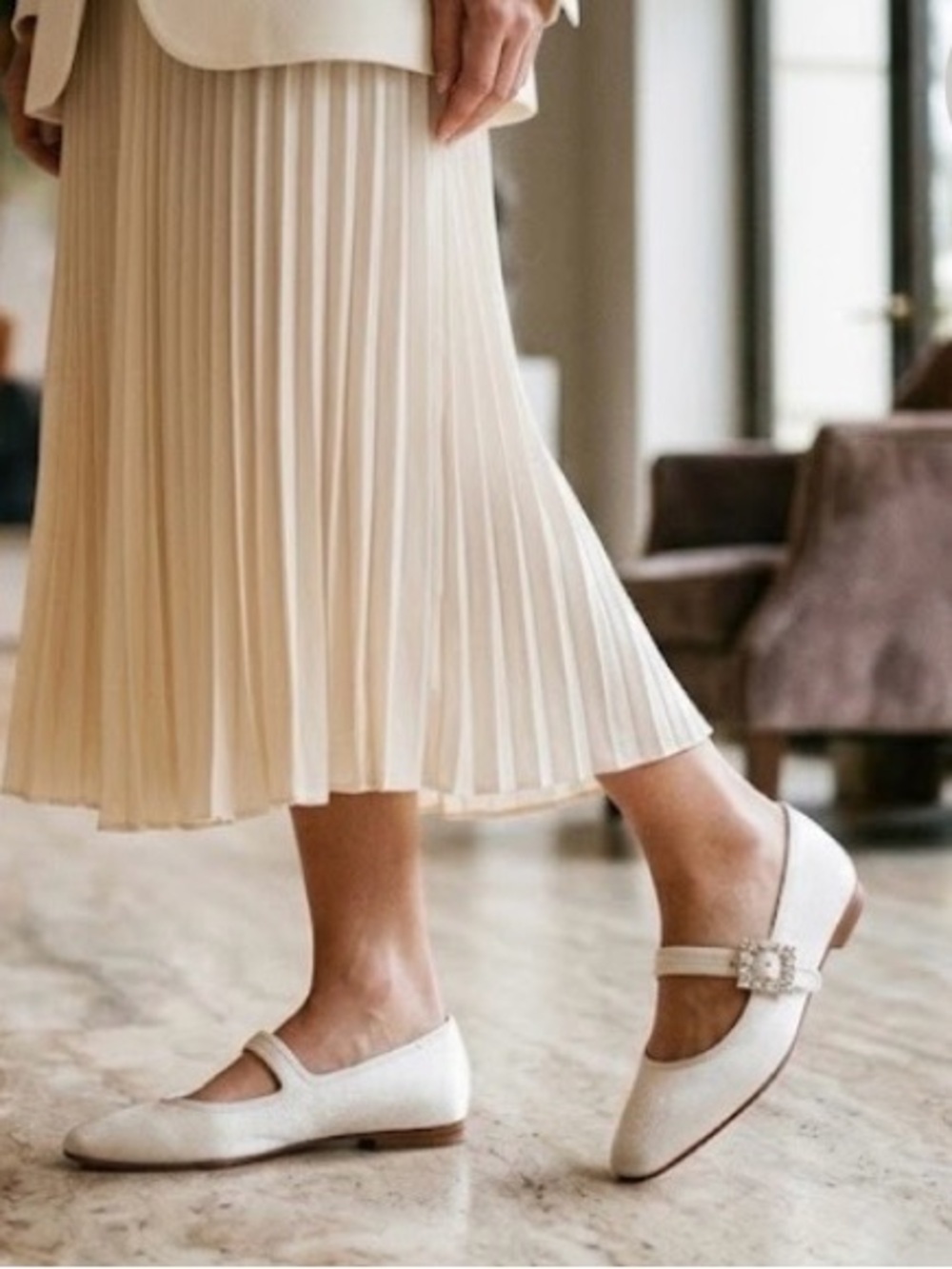 Brystol Glitter Mary Jane Ballerina Flats by Badgley Mischka Women's Sz 6 Ivory - Picture 13 of 13